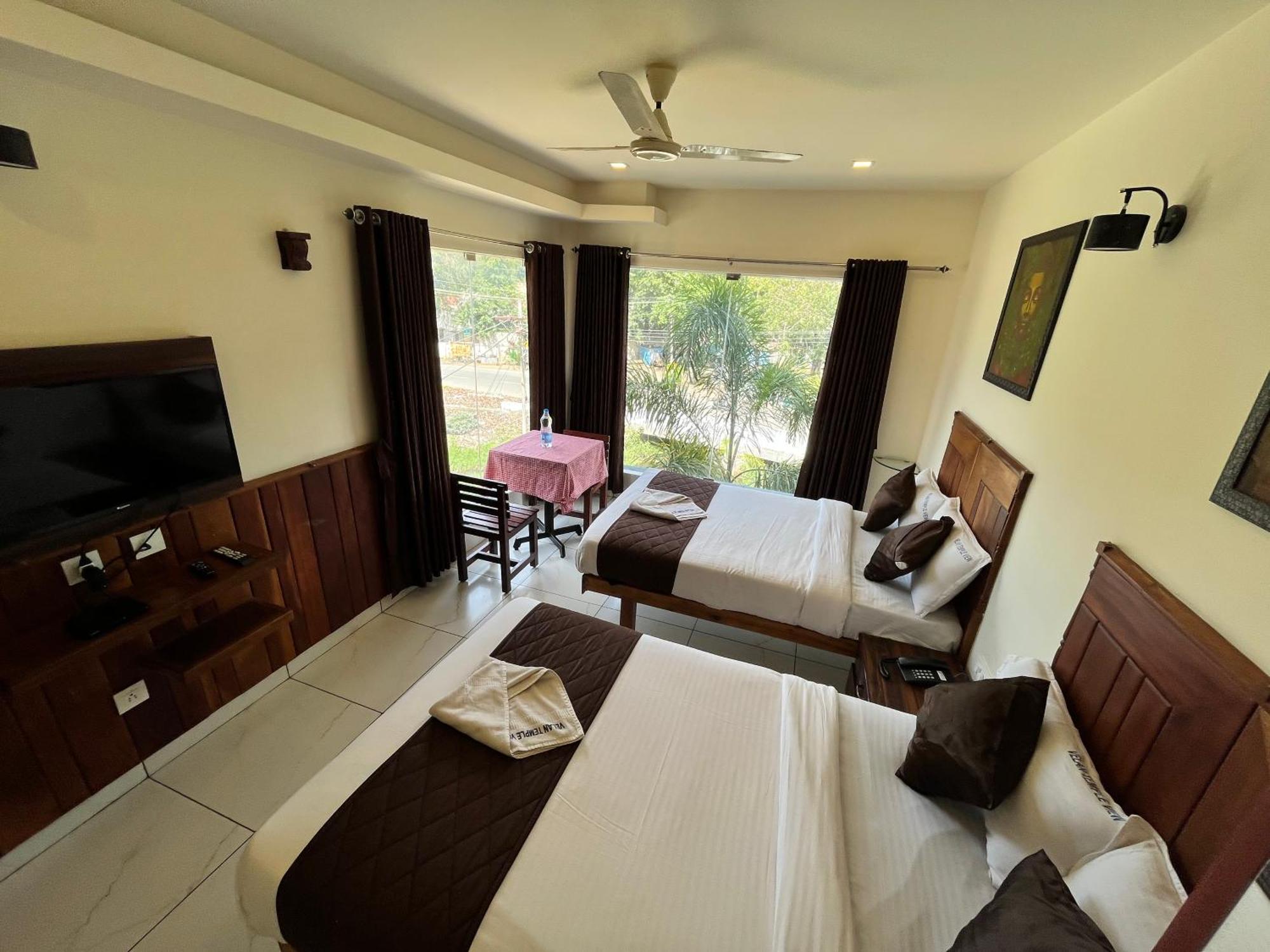 Velan Temple View Hotel Palni Exterior foto