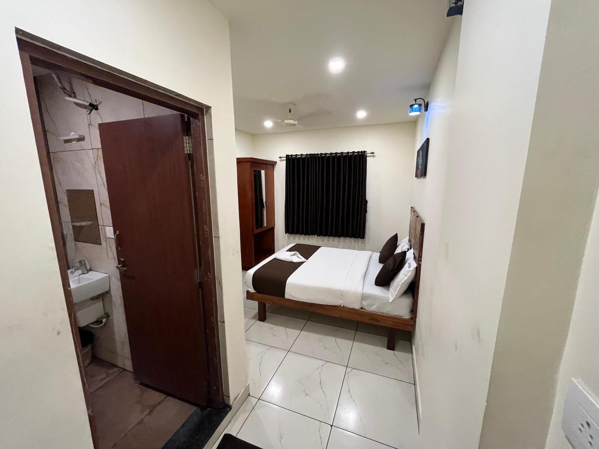 Velan Temple View Hotel Palni Exterior foto